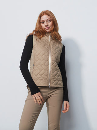 Daily Sports Bonnie Padded Vest - Fudge