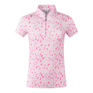 The Pure Golf rise cap sleeve ladies' golf polo shirt in Soft Sakura front product shot showcases a subtle print of lilac, pink and white petals on a light pink backdrop. Designed with a regular fit, it offers a 4-way stretch for comfort and a flattering shape on all body types. The mandarin collar offers adds a touch of elegance and sophistication. Made from 95% Polyester and 5% Spandex, offering anti-crease, anti-static, and quick-dry properties, along with UPF 50+ sun protection.