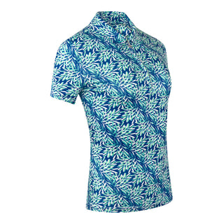 The side product shot of the Pure Golf Serendipity Mesh Short Sleeve Polo for women in the Floating Palms-Yale print captures a summery, aquatic vibe with its blend of multi-blue shades. The breathable mesh fabric promotes optimal airflow to keep you cool, while the 4-way stretch ensures comfort for all body types. The traditional collar adds a classic, sophisticated touch. Crafted from 95% Polyester and 5% Spandex, this polo is also designed with anti-crease, anti-static, and quick-dry properties.