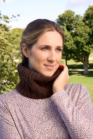 Suzie Margot Knit Waterproof Snood - Cocoa Powder